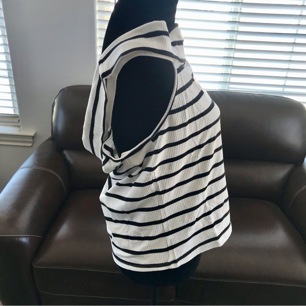 🆕 Off The Shoulder Ribbed Top - Picture 4 of 9